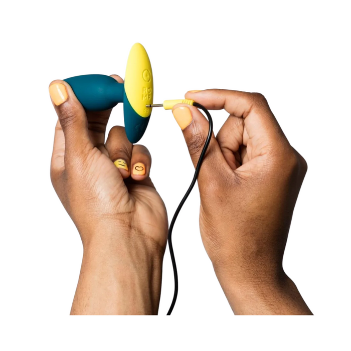 Romp Bass Rechargeable Vibrating Anal Plug